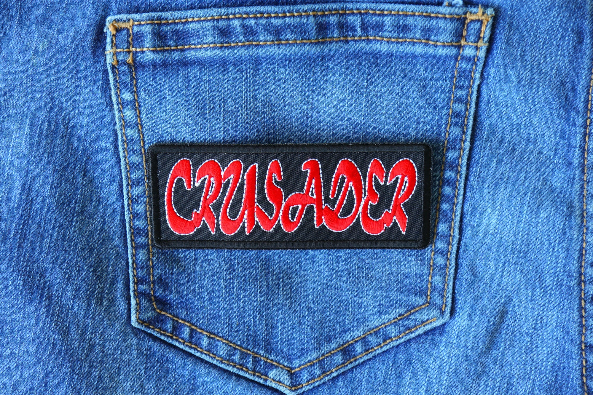 Crusader Patch - A Powerful Faith Design for Apparel and Accessories ( 4 x 2 inches )